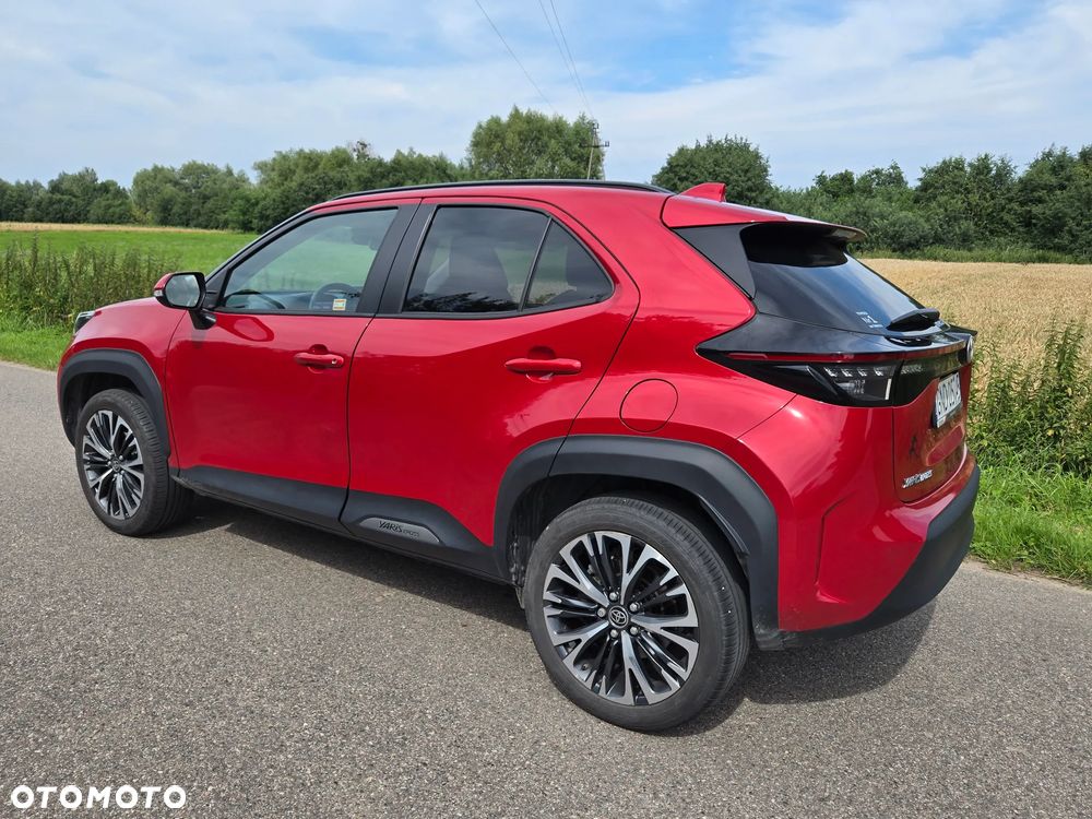 Toyota Yaris Cross Hybrid 1.5 Executive - 12