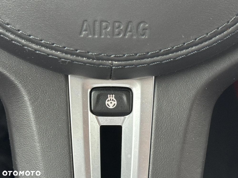 BMW M8 Standard - 21