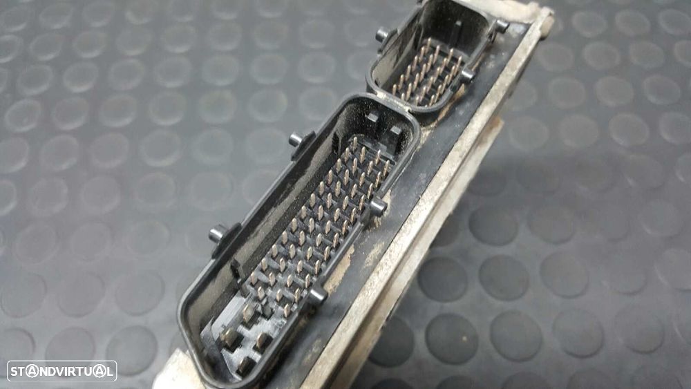 CENTRALINA DO MOTOR UCE SKODA FELICIA BERLINA ( 791) GLX - 4