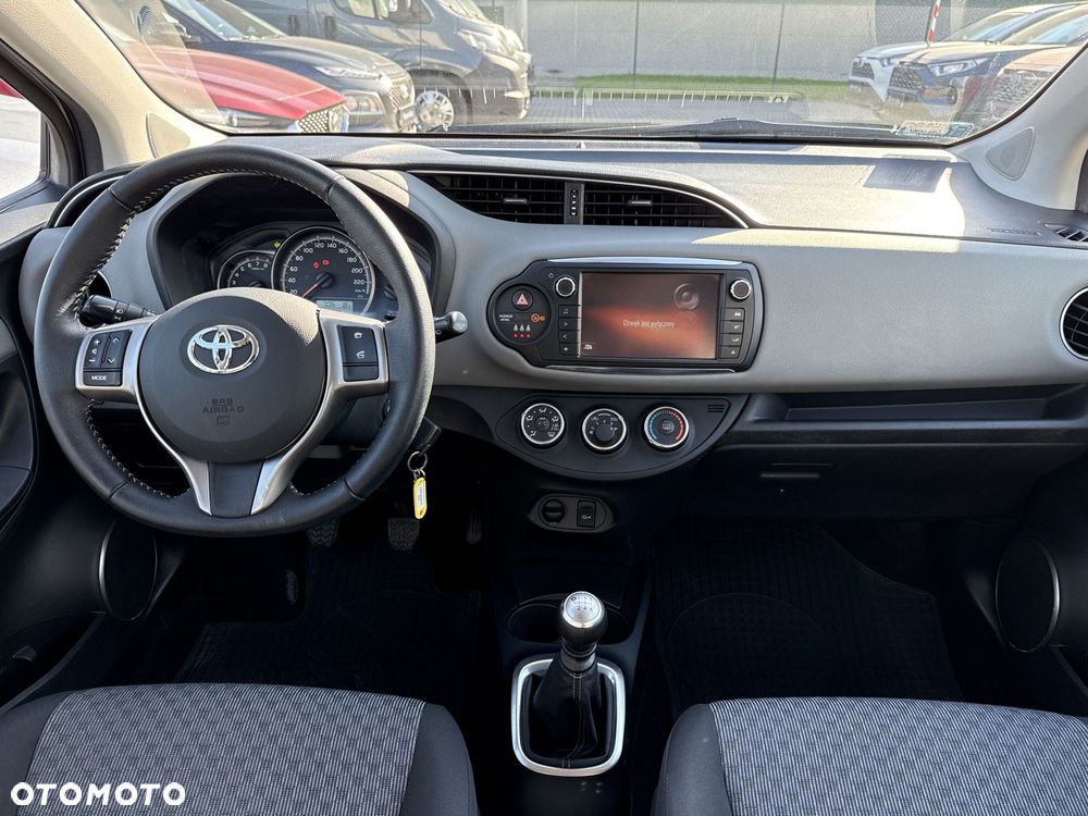 Toyota Yaris - 9