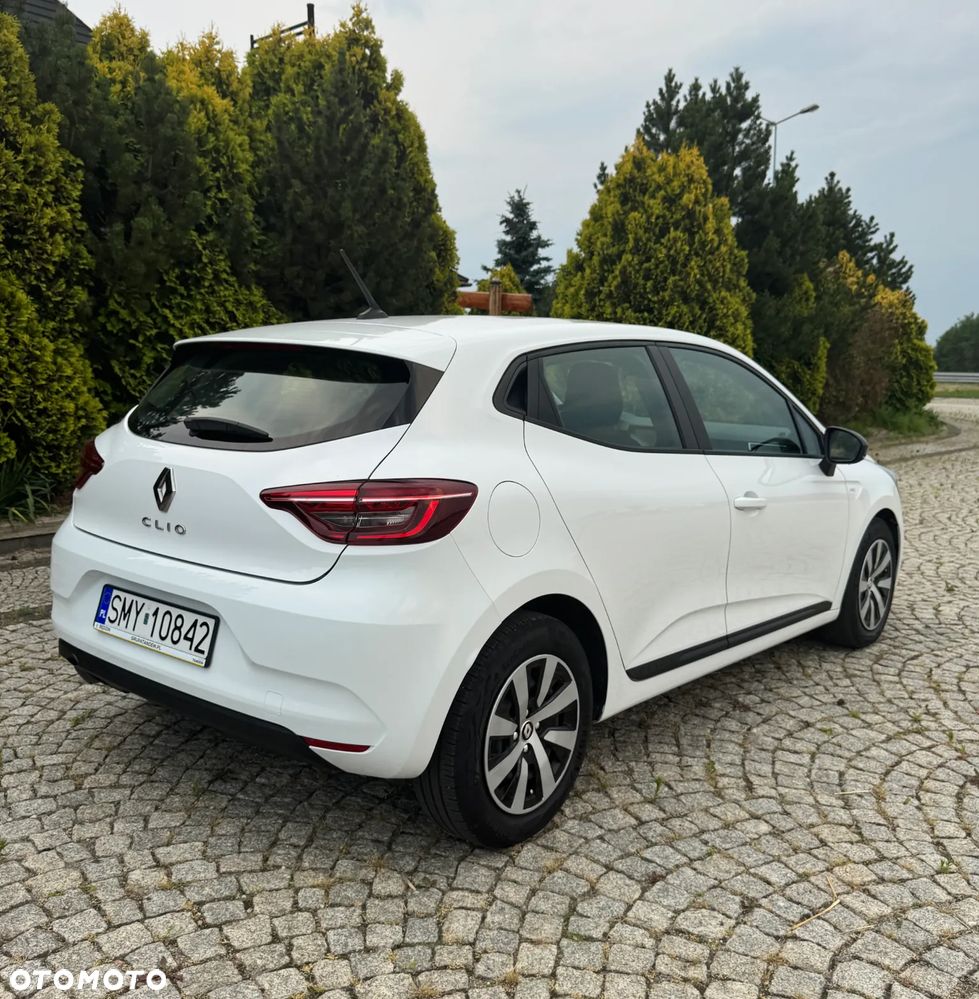 Renault Clio - 20