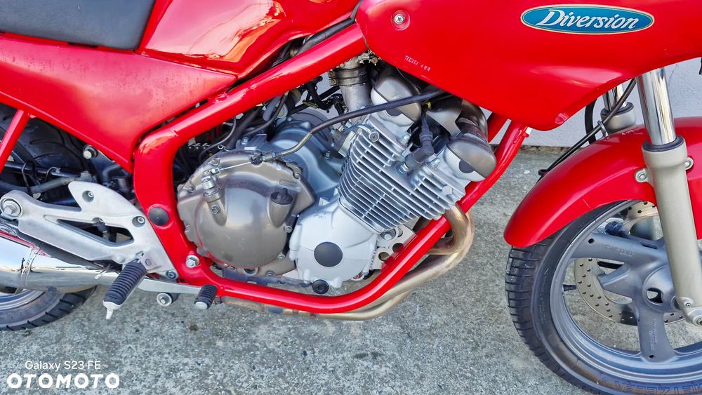 Yamaha XJ - 11