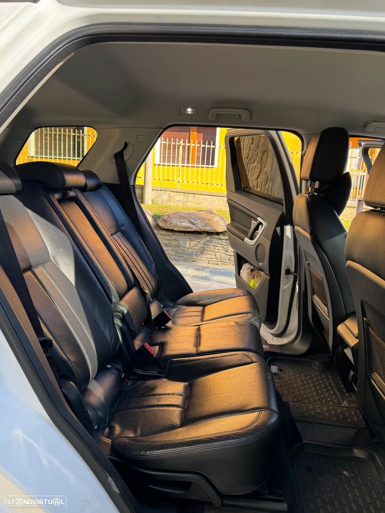 Land Rover Discovery Sport - 47