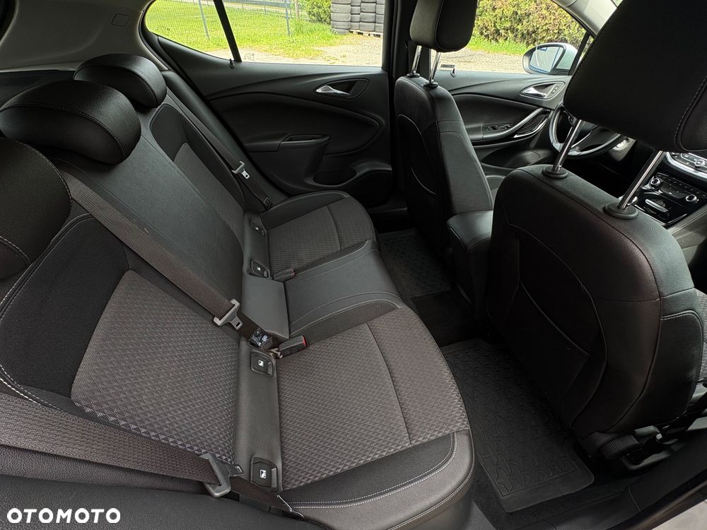 Opel Astra - 17