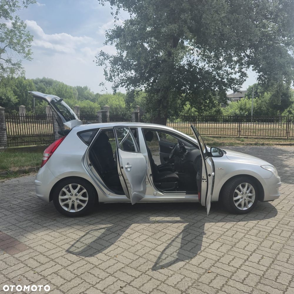 Hyundai i30 1.6 CRDi Comfort - 7