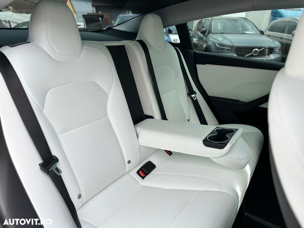 Tesla Model 3 Standard Reichweite Plus Hinterradantrieb - 22