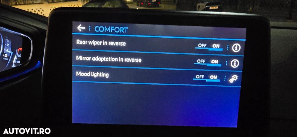 Peugeot 3008 1.2 PureTech 130 EAT8 Allure Pack - 36