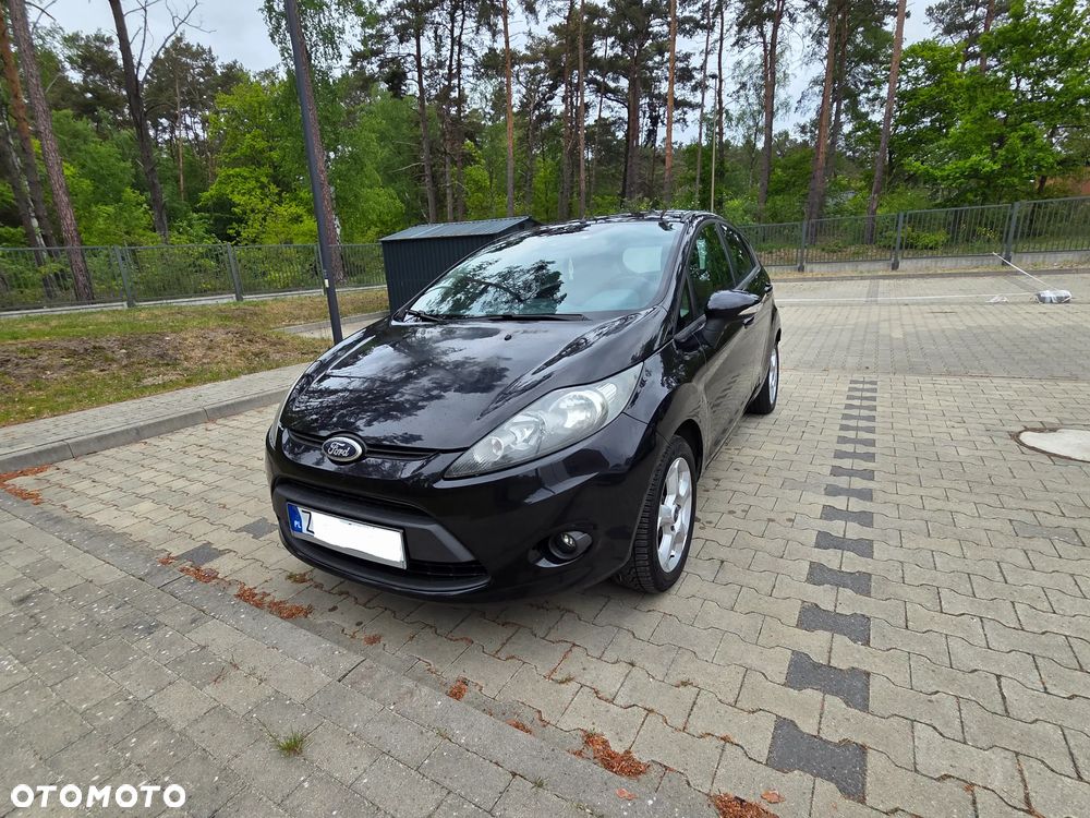 Ford Fiesta 1.25 Champions Edition - 4
