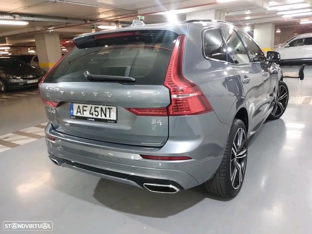 Volvo XC 60 2.0 B4 R-Design - 3