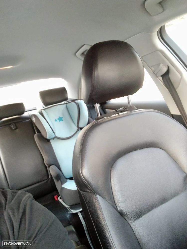 Audi A4 2.0 TDI exclusive Multitronic - 7