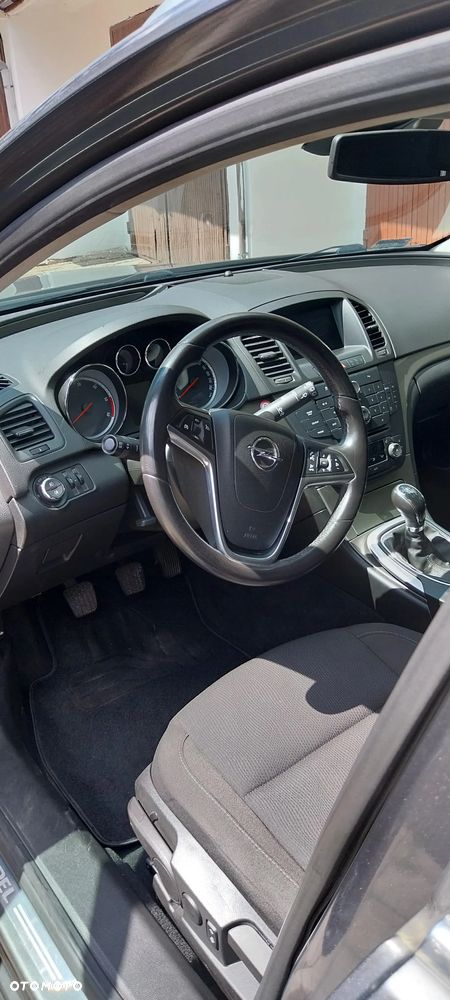Opel Insignia 2.0 CDTI - 7