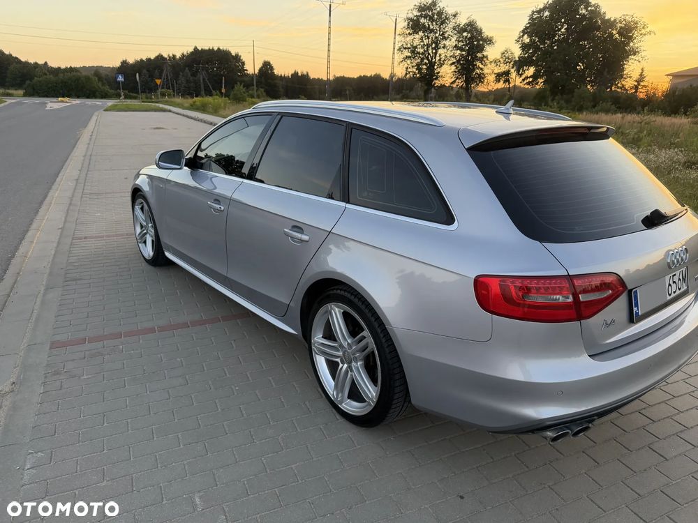 Audi A4 Avant 2.0 TDI Sport S tronic - 24