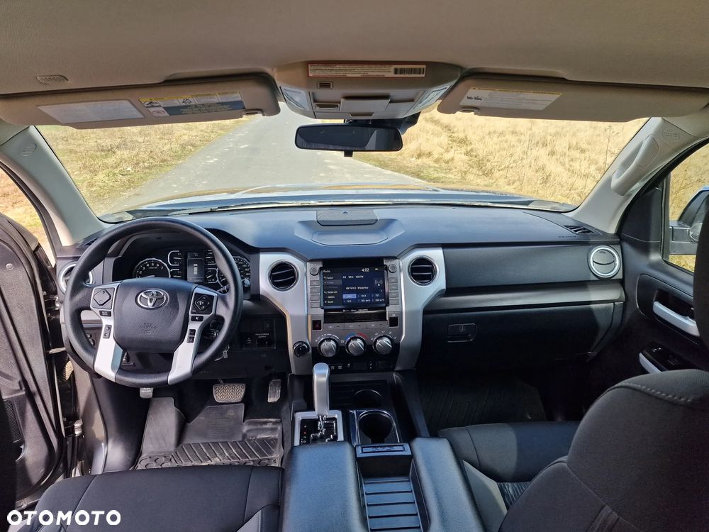 Toyota Tundra - 20