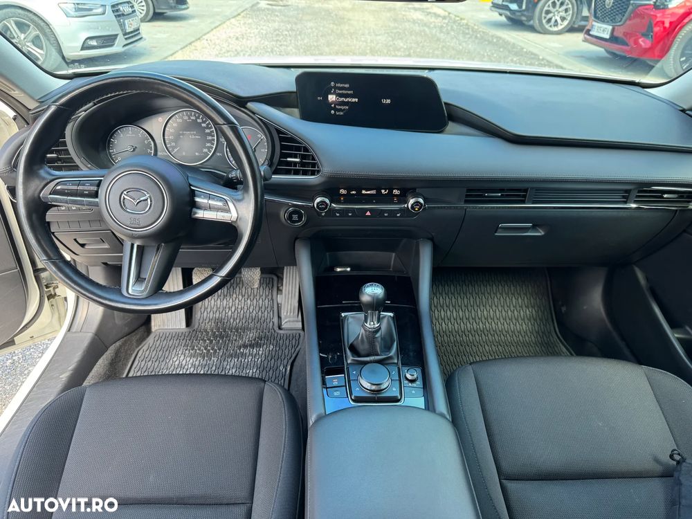 Mazda 3 e-Skyactiv X186 MHEV GT+ - 24