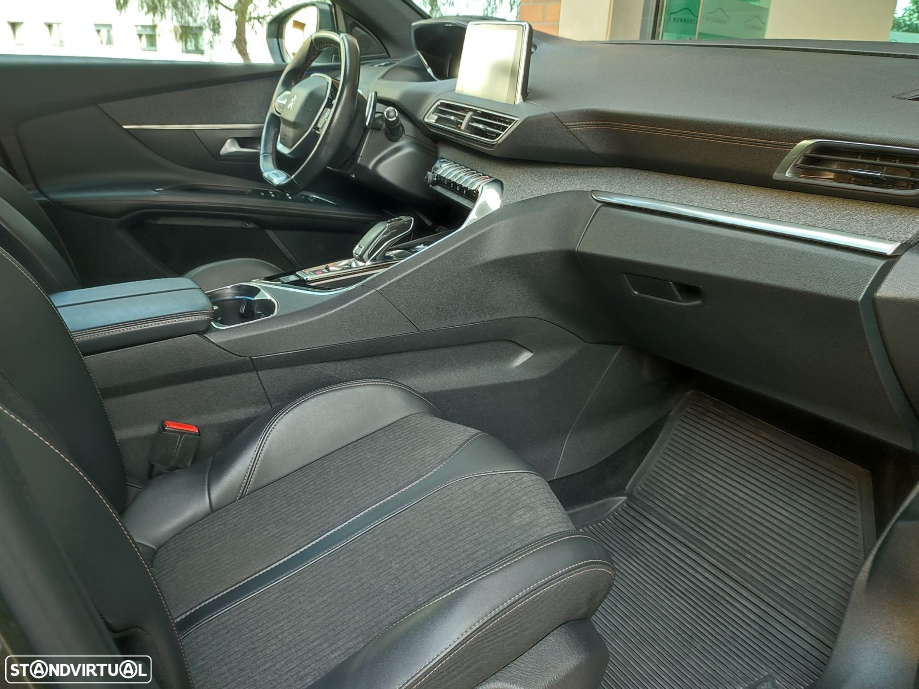 Peugeot 3008 1.5 BlueHDi GT Line EAT8 - 6