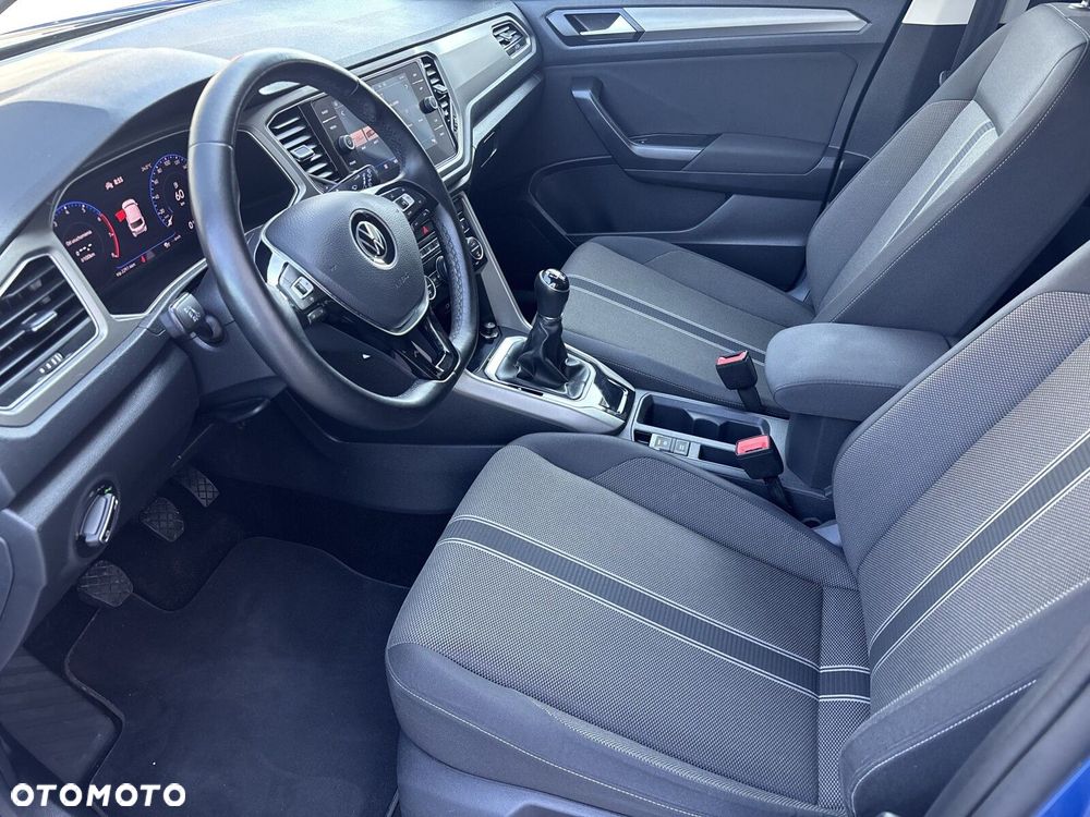 Volkswagen T-Roc - 15