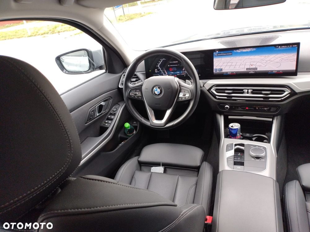 BMW Seria 3 316d MHEV Sport Line - 33