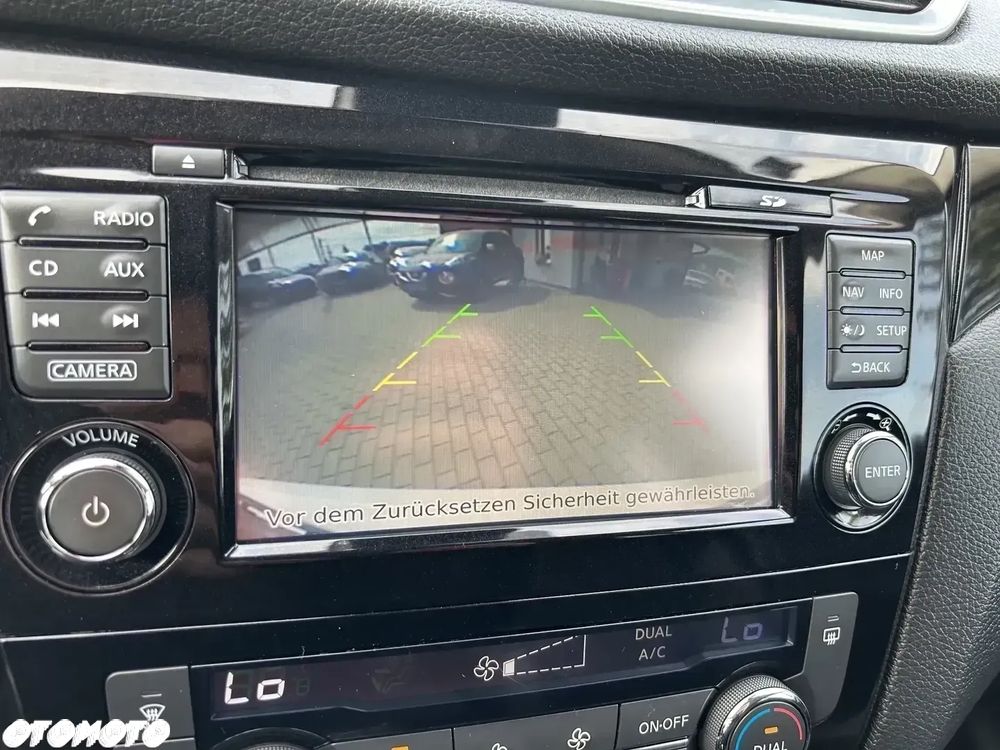 Nissan Qashqai 1.2 DIG-T N-Vision - 22