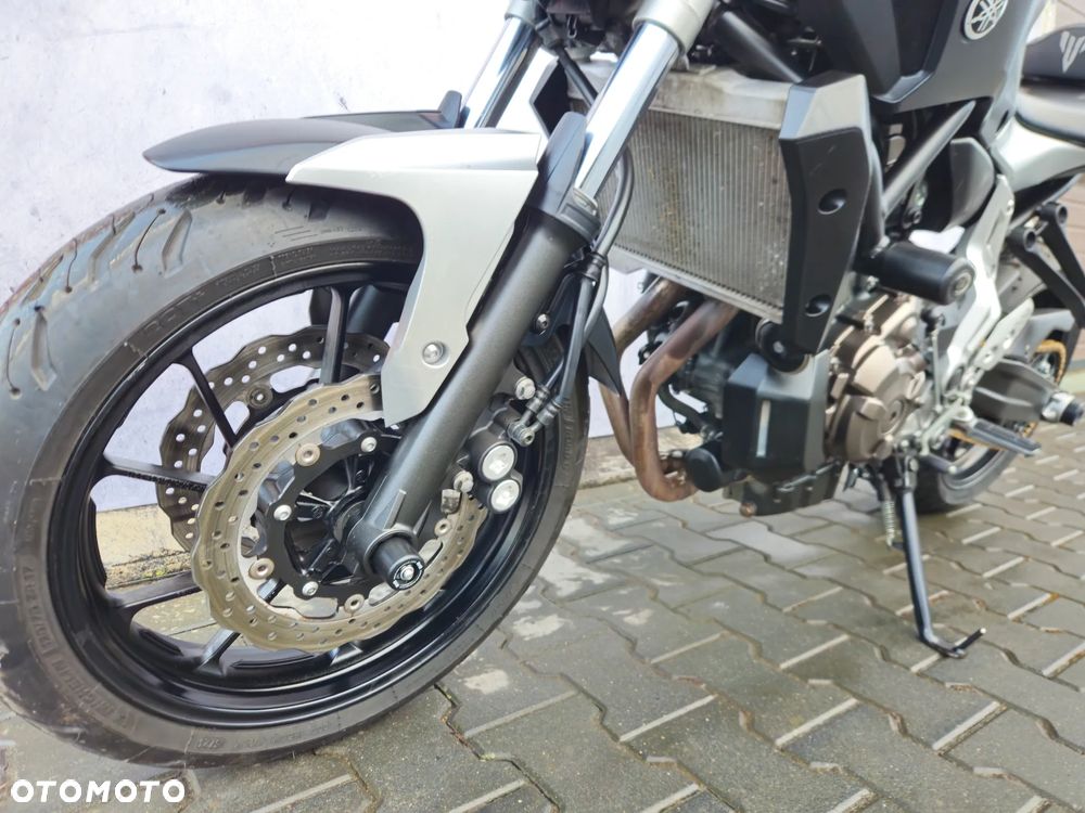 Yamaha MT - 15