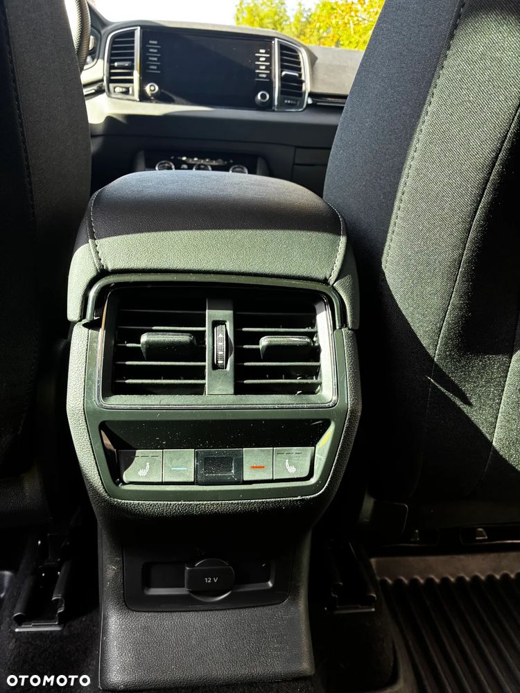 Skoda Karoq 2.0 TDI SCR 4x4 Style DSG - 9