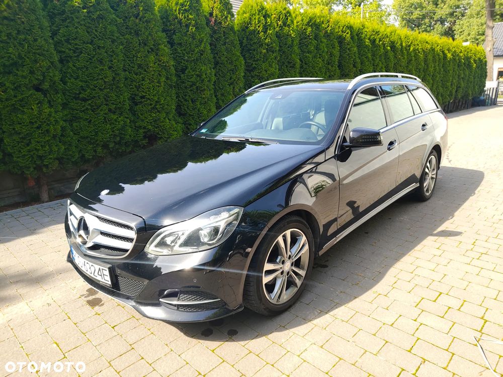 Mercedes-Benz E-Class 2015 photo 4