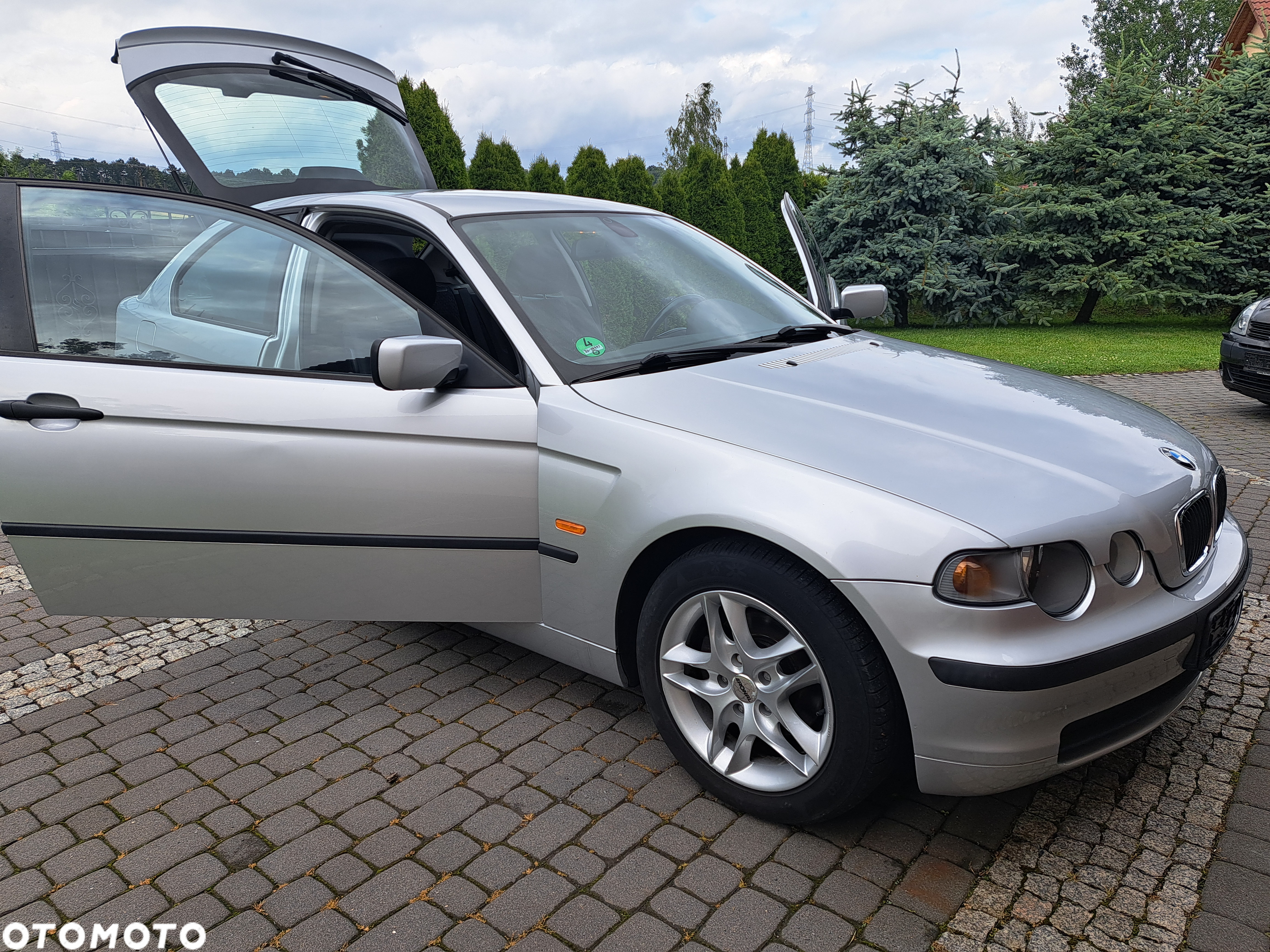 BMW Seria 3 316ti compact - 32