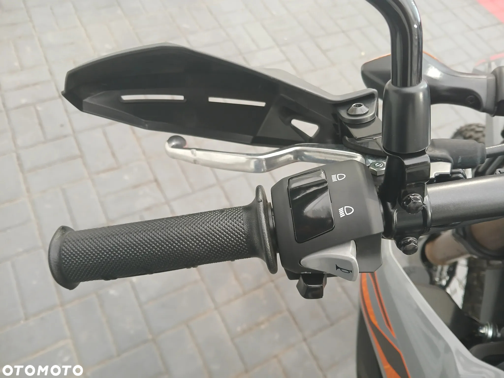 Honda CRF - 10
