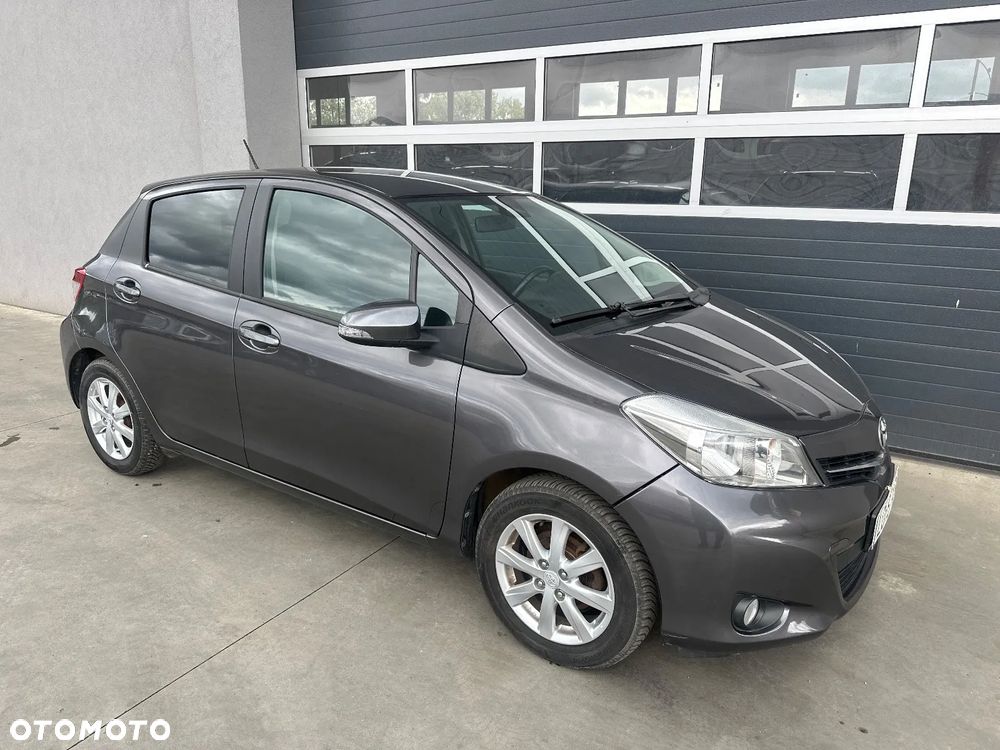 Toyota Yaris 1.0 VVT-i Life - 1