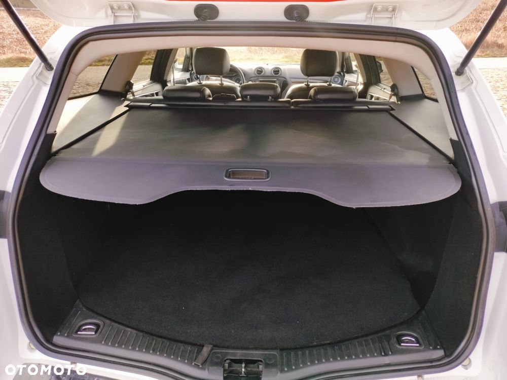 Ford Mondeo 2.0 EcoBoost Titanium S - 9