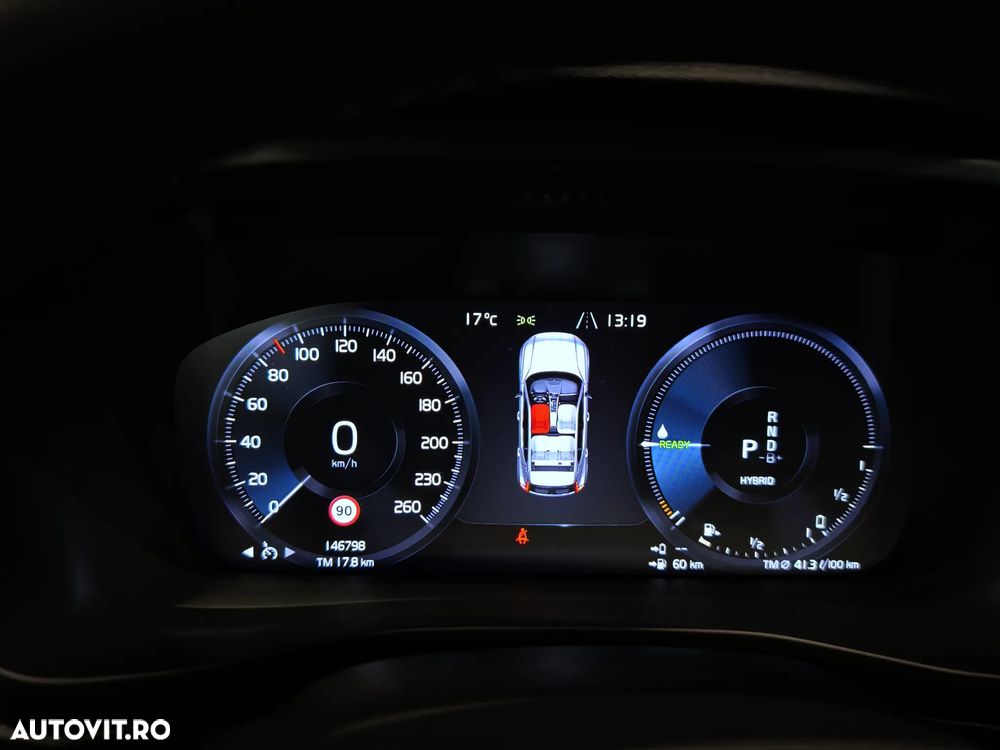 Volvo XC 40 T4 Recharge DKG Core - 24