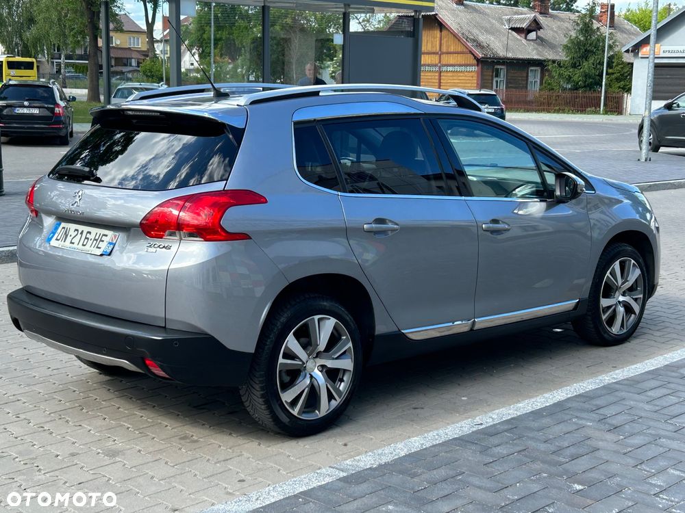 Peugeot 2008 1.6 e-HDi Allure S&S - 12