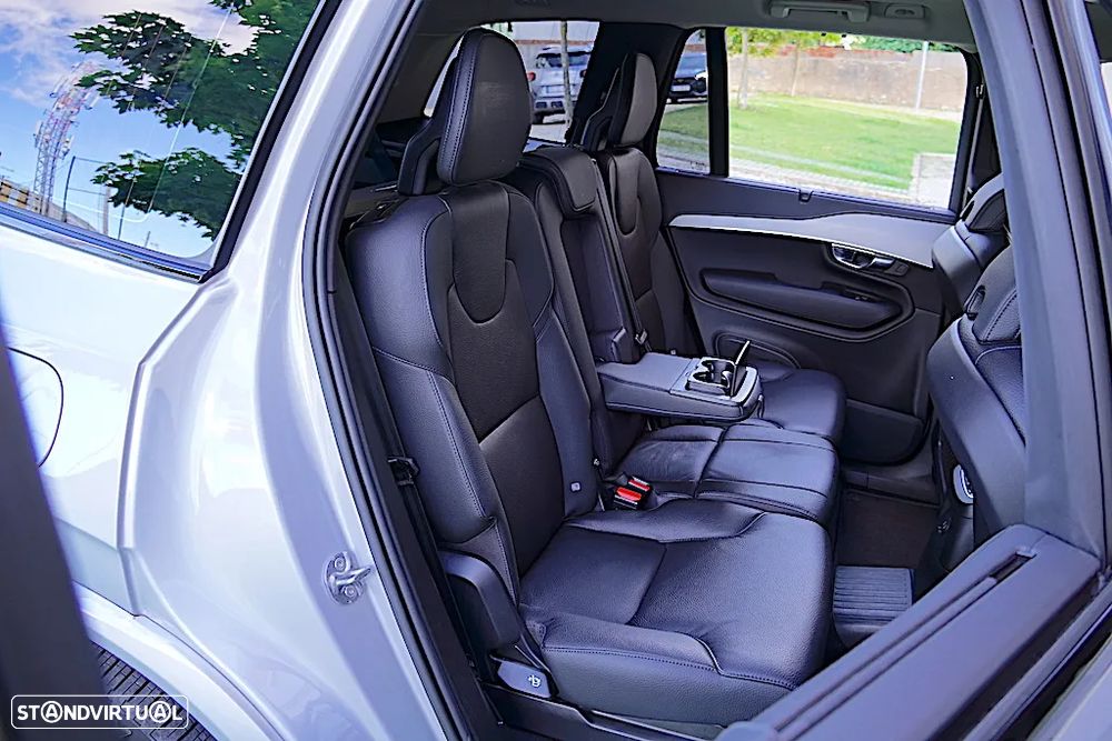 Volvo XC 90 2.0 T8 PHEV Plus Dark AWD - 26
