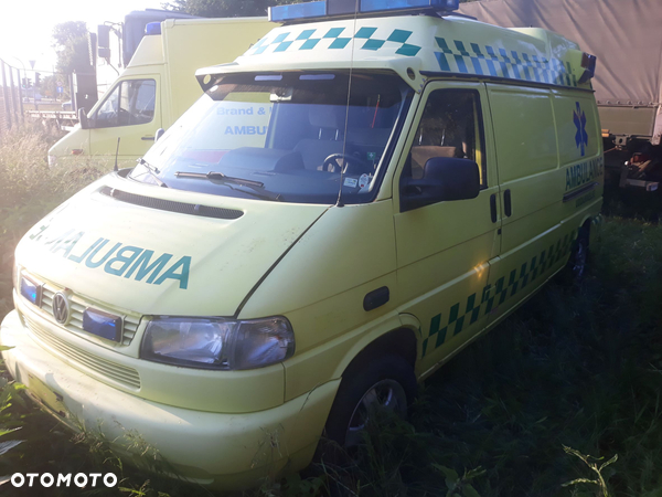 Volkswagen Transporter AMBULANS