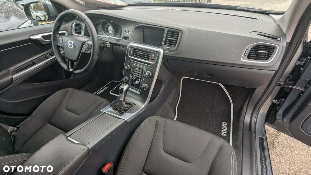 Volvo V60 - 18