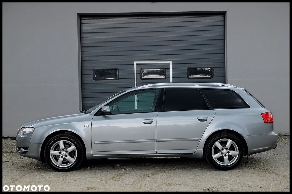 Audi A4 Avant - 22