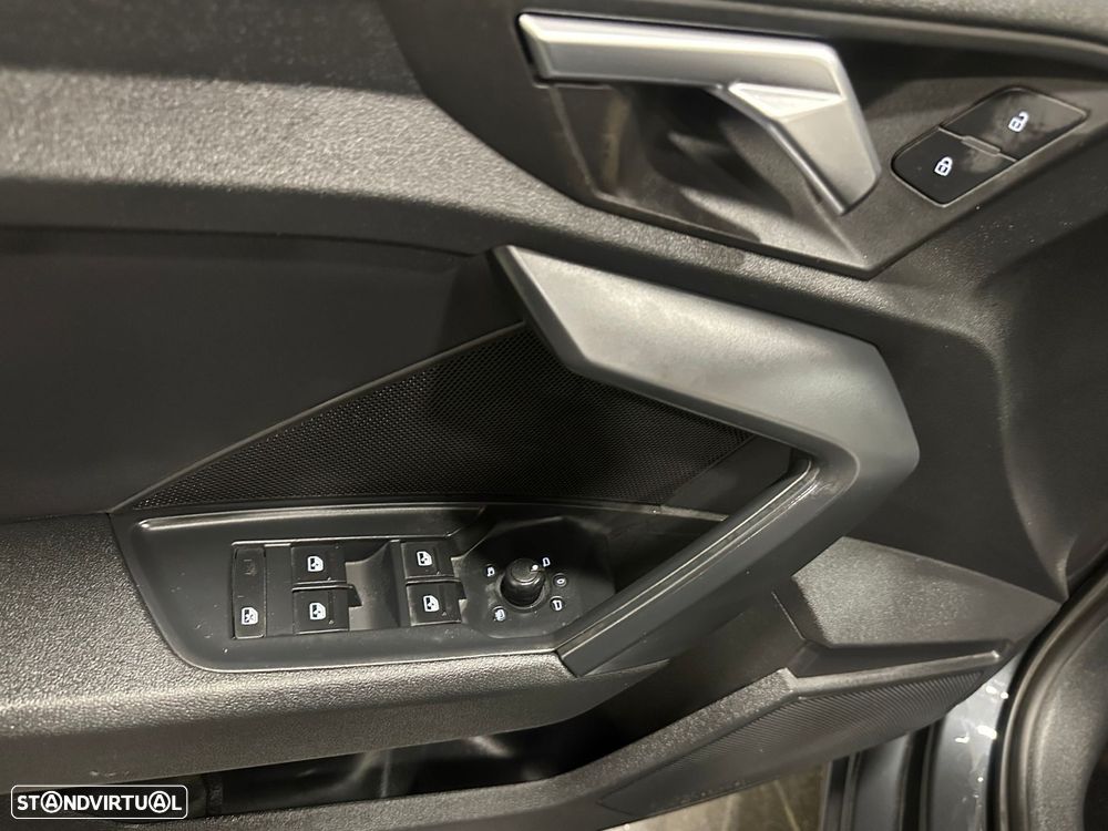 Audi A3 Sportback 2.0 TDI S tronic sport - 36