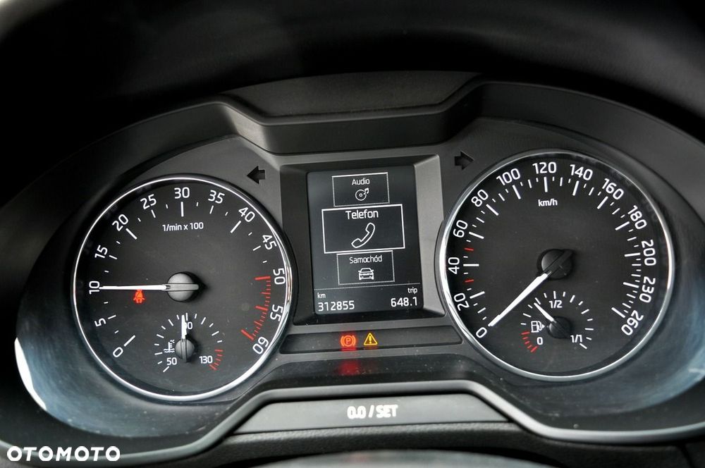Skoda Octavia 1.6 TDI Ambition - 17