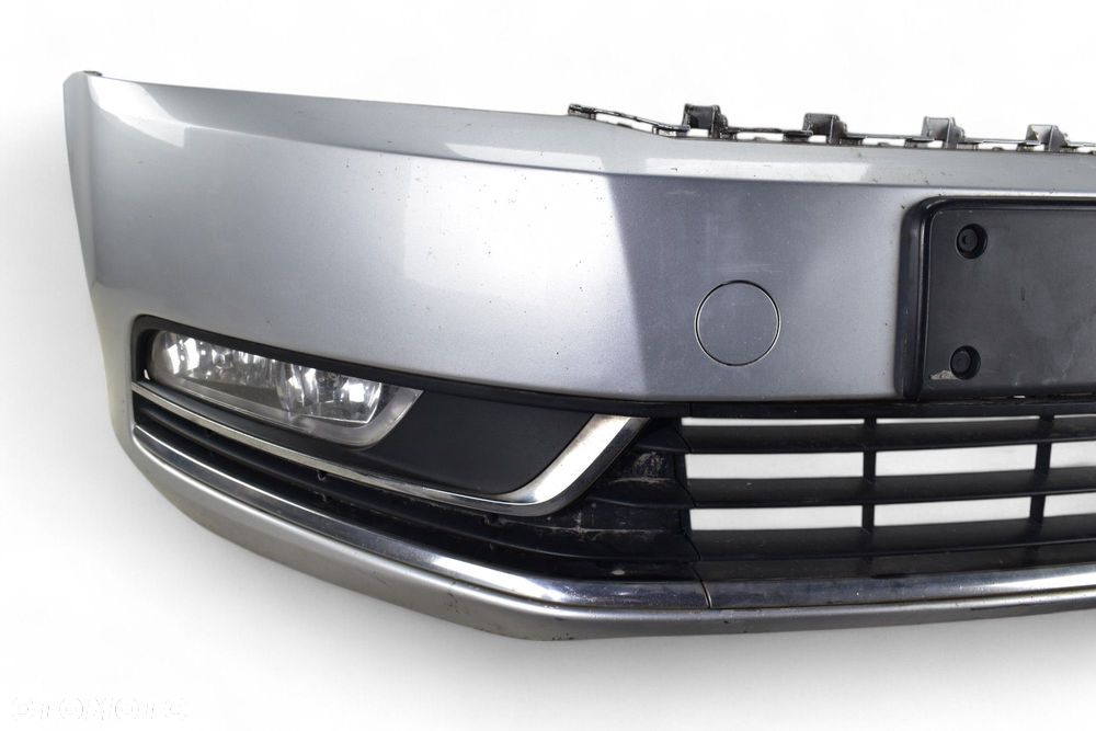 Zderzak Przód VOLKSWAGEN PASSAT B7 2011r. LA7W - 6