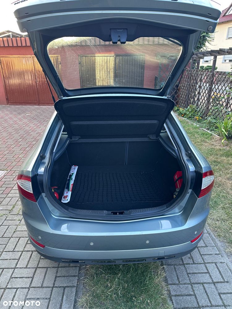 Ford Mondeo 2.0 Gold X - 21