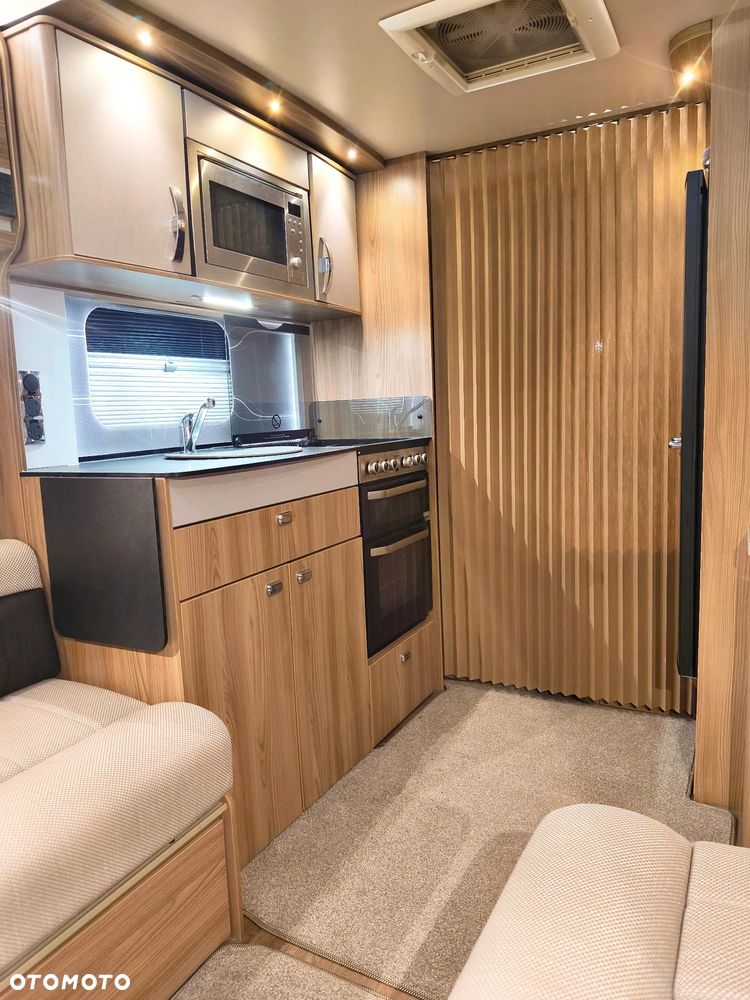 SWIFT Conqueror 570 - 23