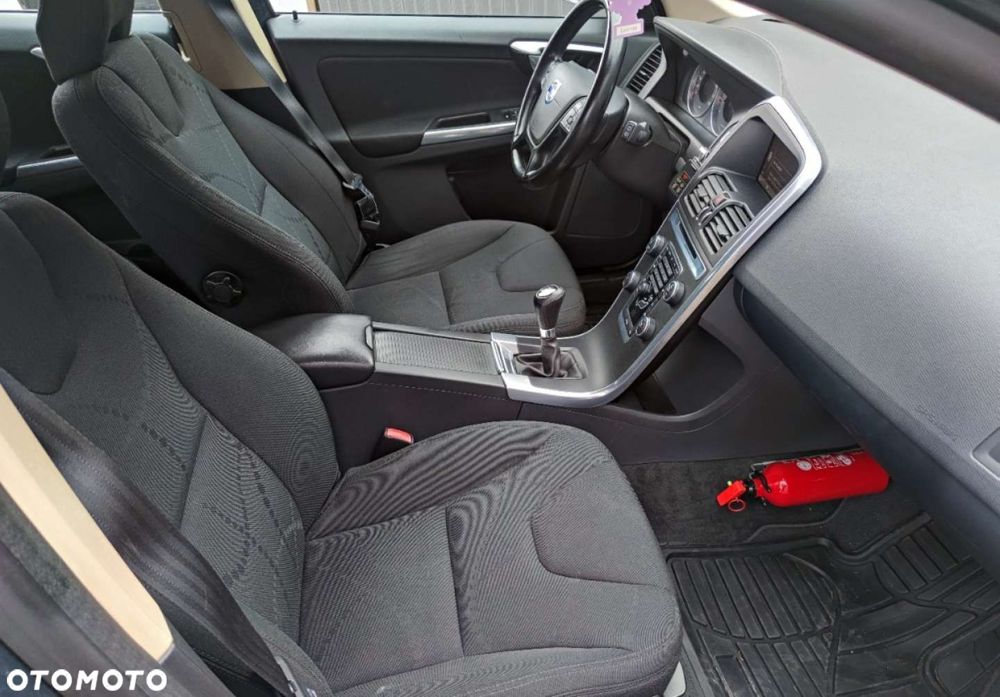 Volvo XC 60 DRIVe Kinetic - 21