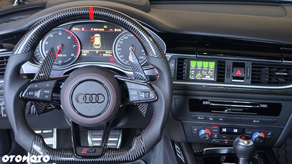 Audi RS6 Avant - 2