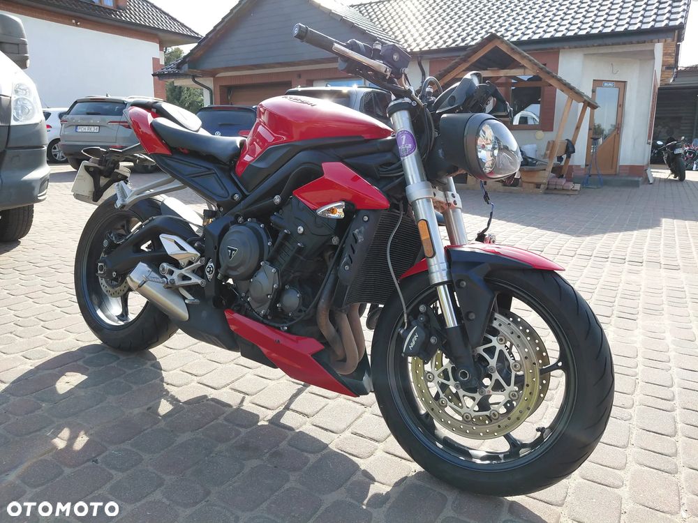 Triumph Street Triple - 6