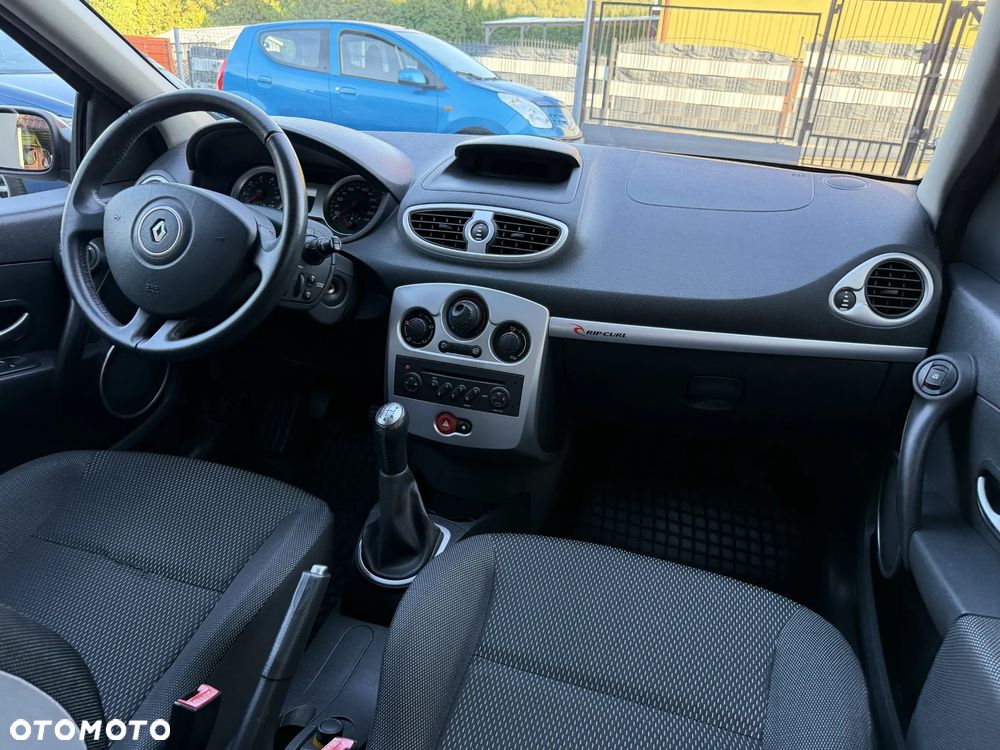 Renault Clio 1.2 16V Ripcurl - 16