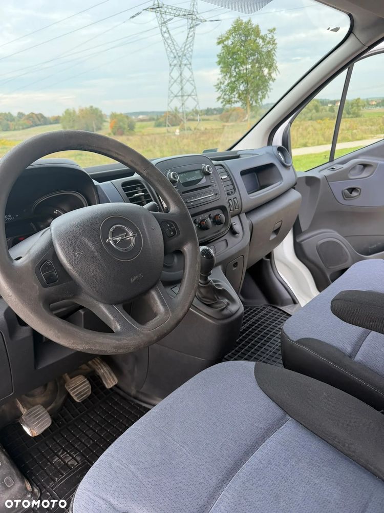 Opel VIVARO - 17