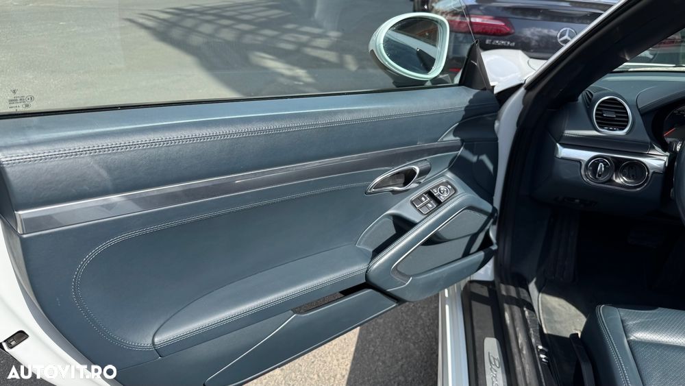 Porsche Boxster 718 Style Edition PDK - 19