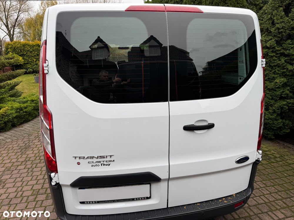 Ford Transit Custom 290 L1H1 Limited - 11