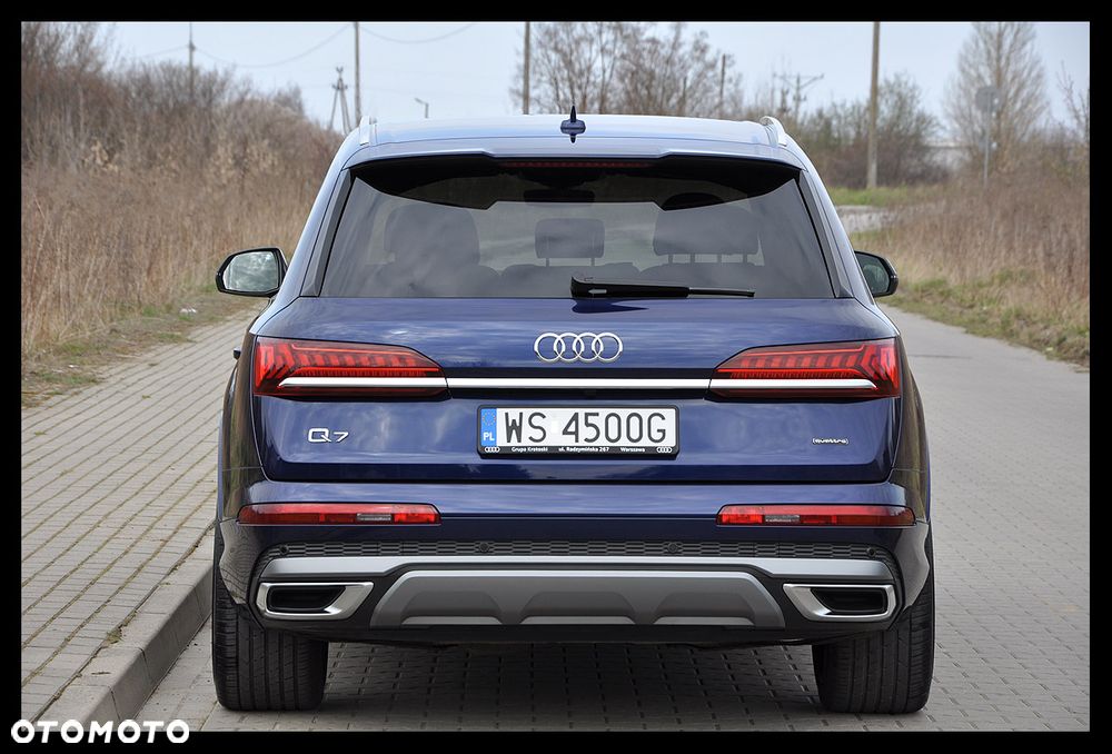 Audi Q7 - 10
