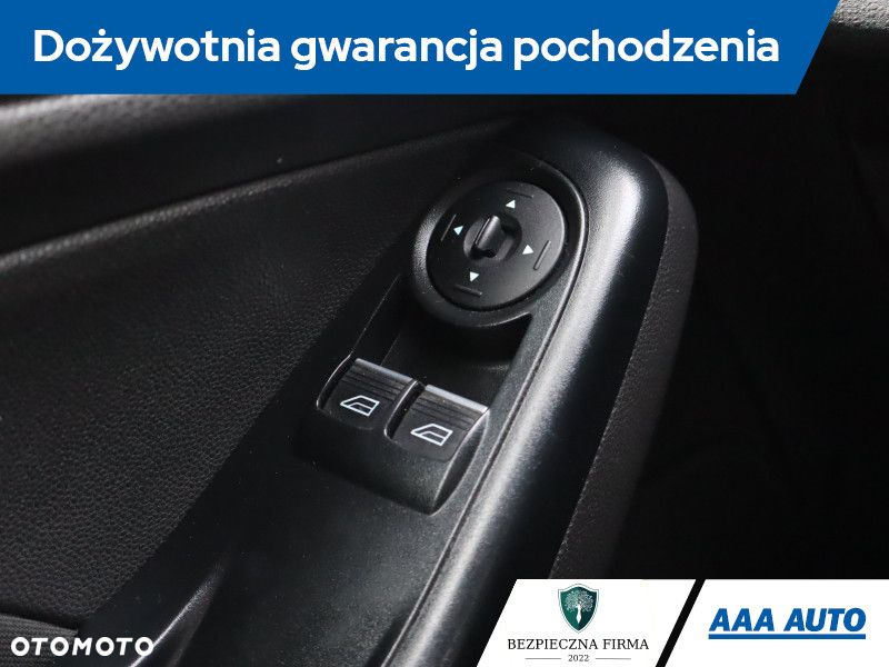 Ford Fiesta - 20
