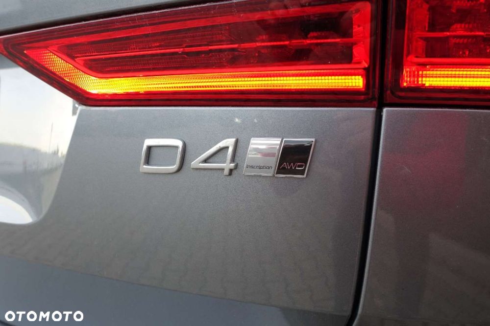 Volvo XC 60 - 6